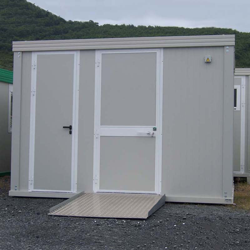 Modulo sanitario PMR con WC e doccia